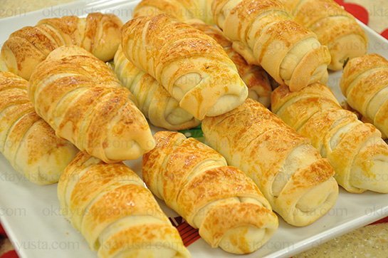 Peynirli Rulo Börek Peynirli Rulo Börek