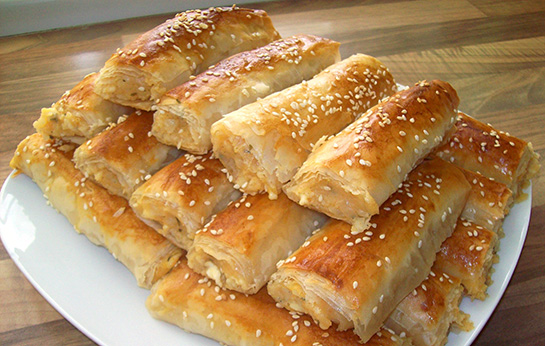 Baklava Yufkasndan Patatesli Brek