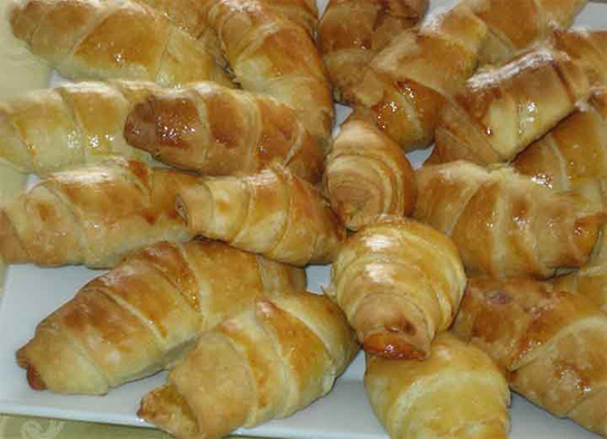 Mayalı Hamurdan Börek Tarifi ve Malzemeleri