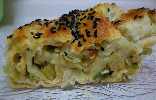 Pırasalı Peynirli Börek