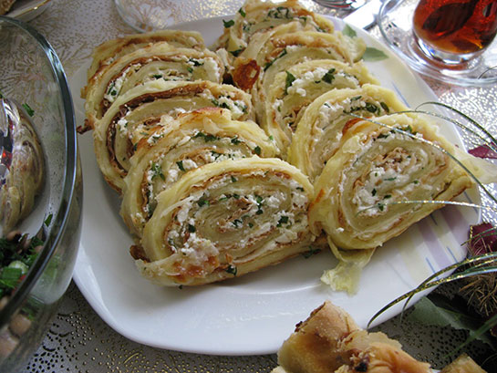 Sini Börek Tarifi ve Malzemeleri